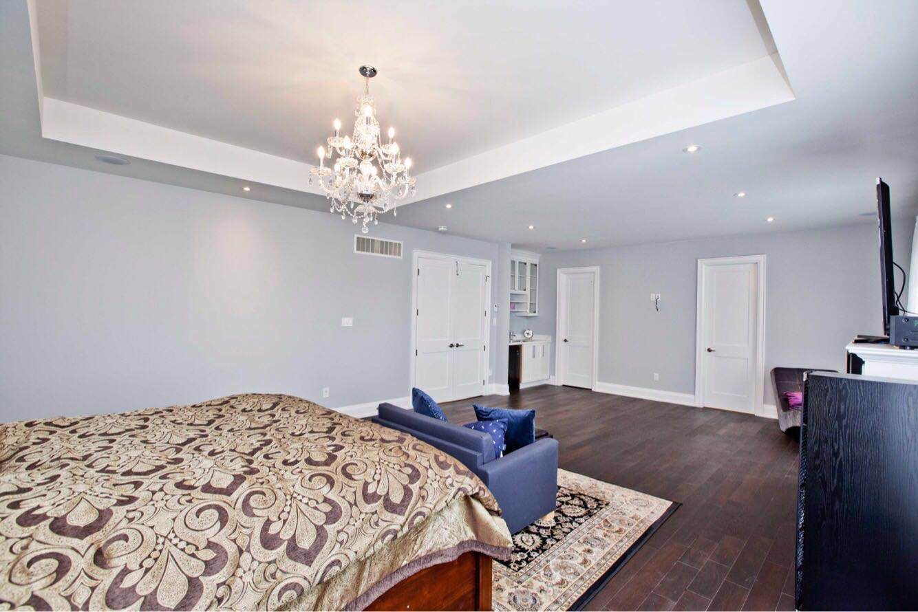 Toronto House Remodeling and Interior Renovation - Image 34
