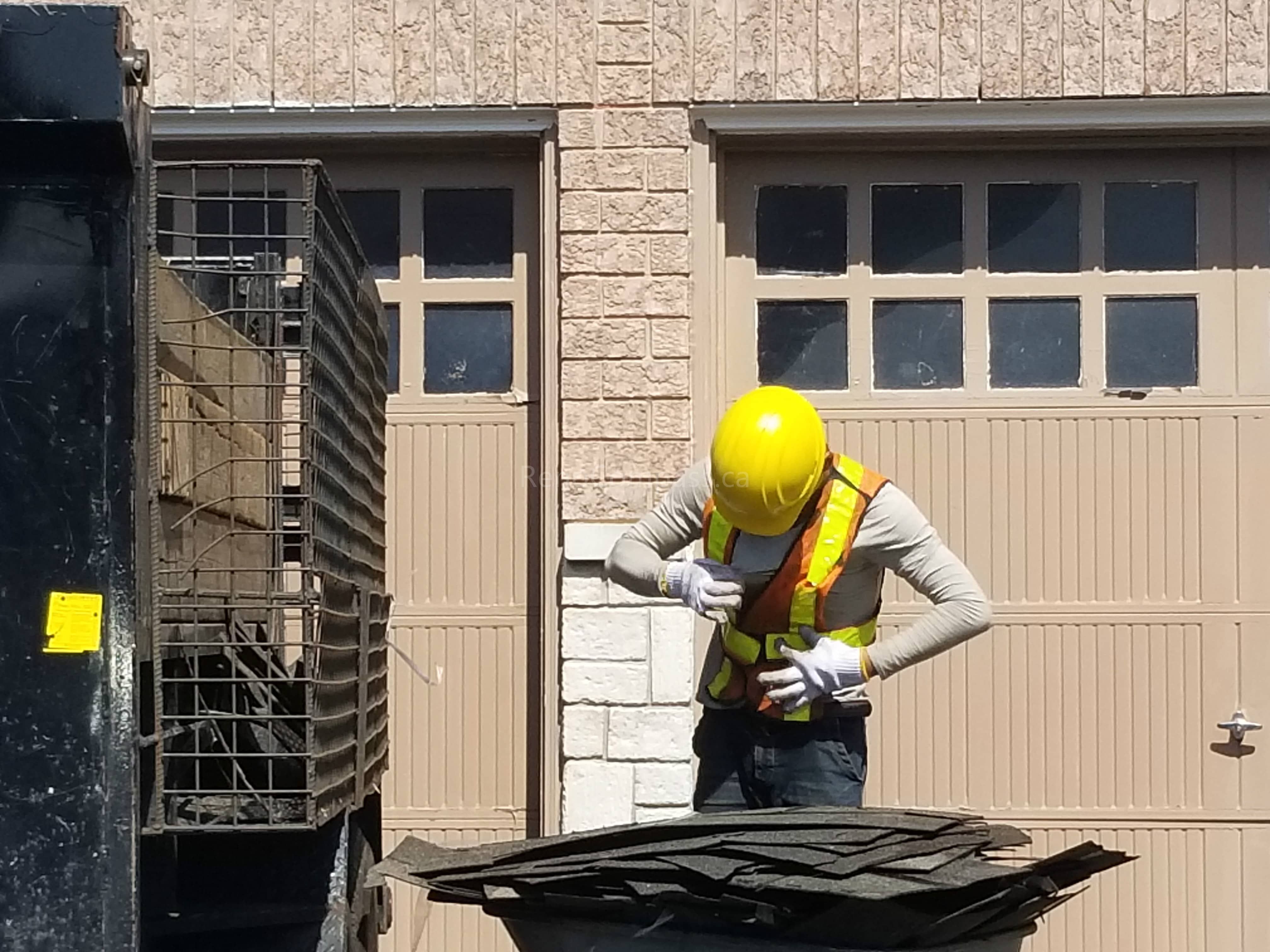 Residential roof upgrade project in Richmond Hill, improving weather resistance and overall home value. Reno Compass delivers reliable roofing solutions across Toronto and GTA with skilled workmanship and efficient project management.