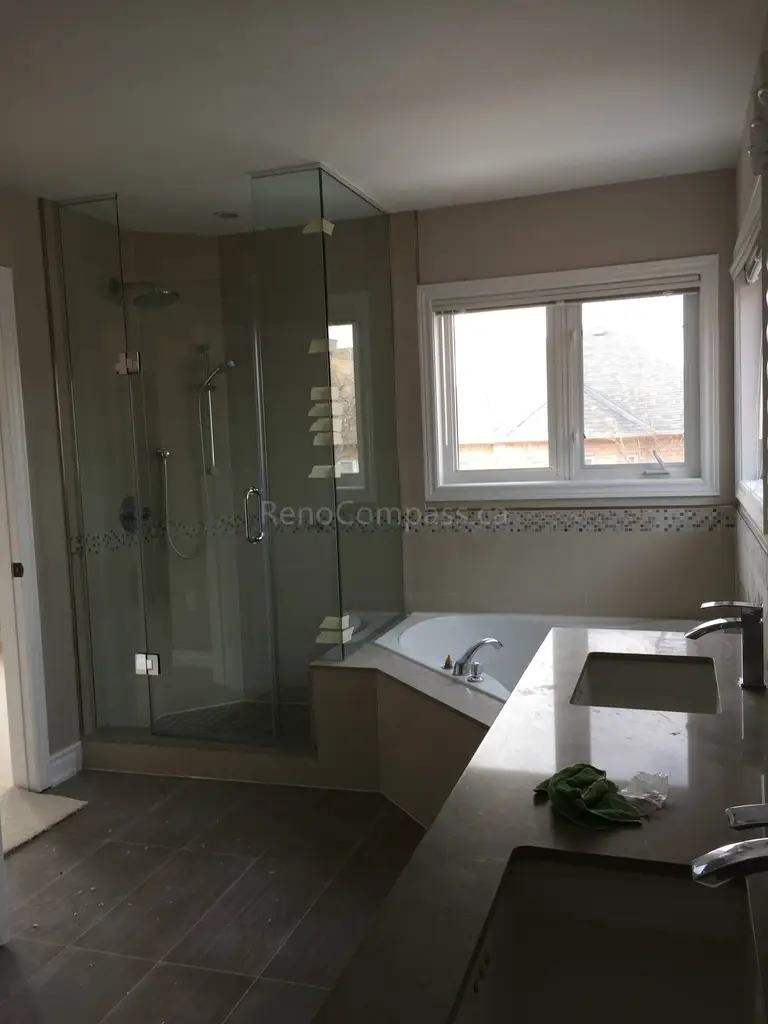 Toronto Interior Renovation - Image 9