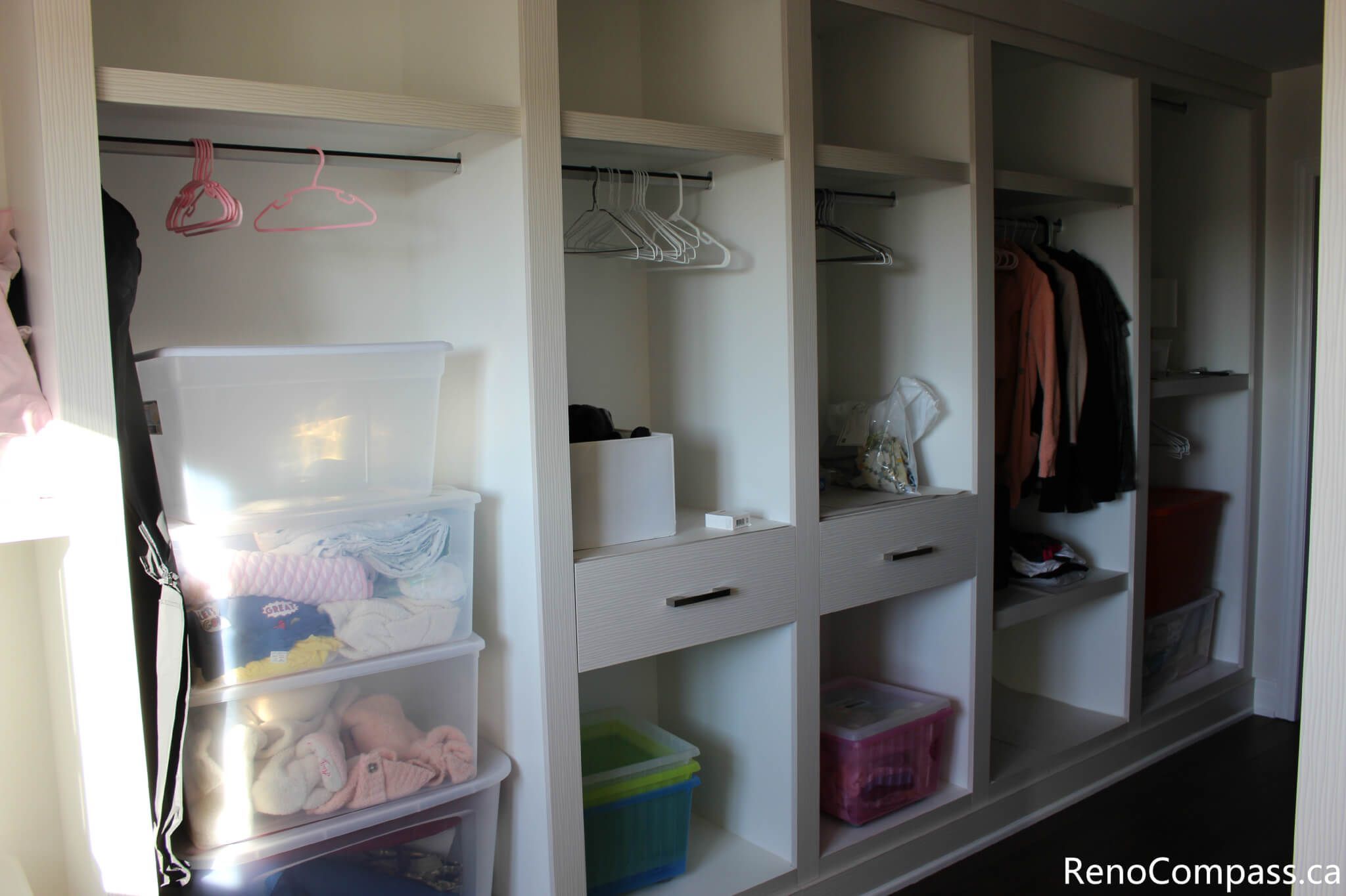 This custom built-in closet system is part of a full home renovation project in Mississauga completed by a professional Toronto renovation company. Designed with integrated shelving, hanging space, and storage compartments, the wardrobe maximizes organization while maintaining a clean modern look. The renovation improves daily functionality, lighting, and storage efficiency, creating a bright and well-structured interior that enhances both comfort and property value.