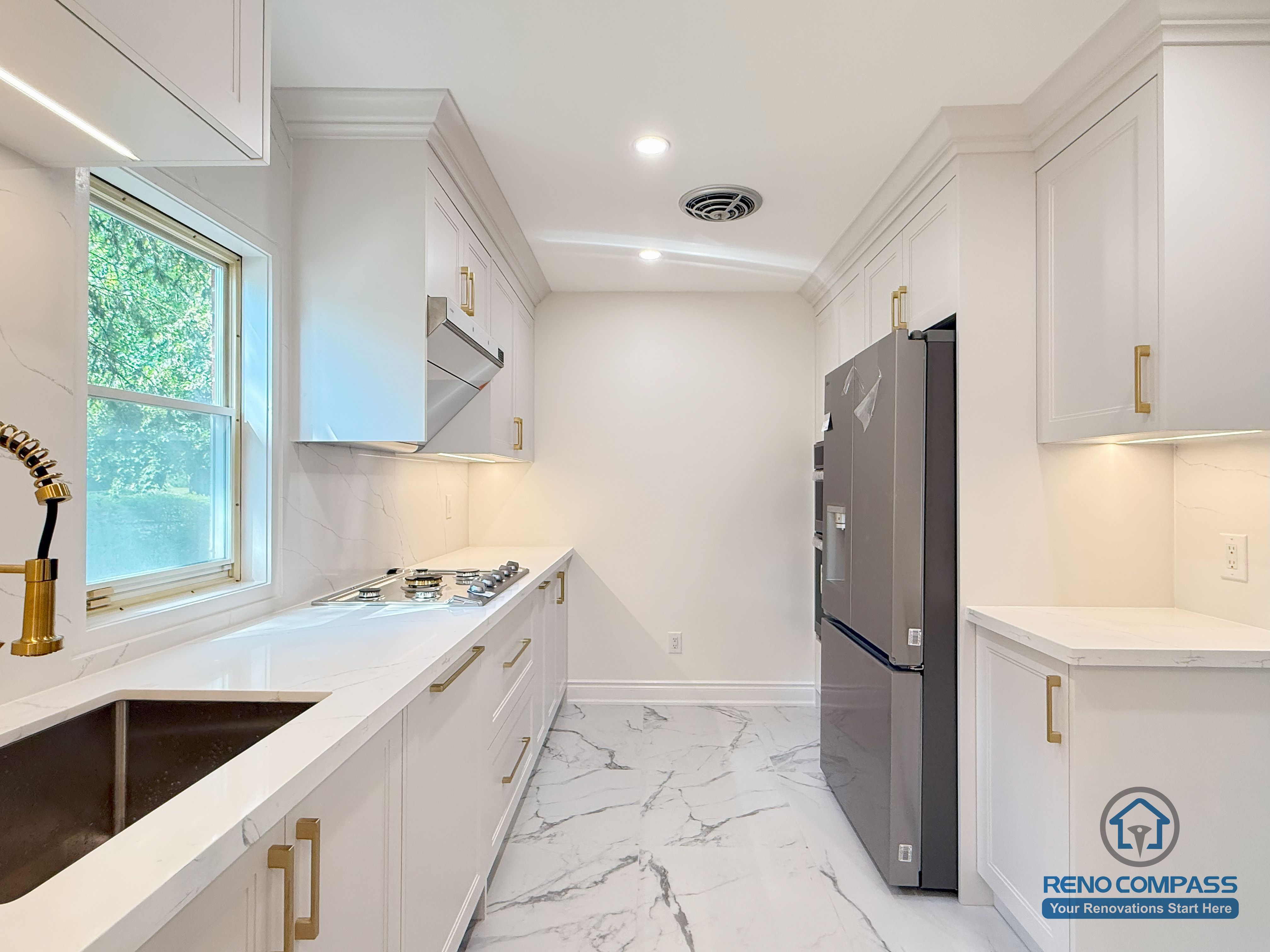 North York Kitchen Renovation | Bright Modern Design 北约克厨房翻新｜现代明亮设计