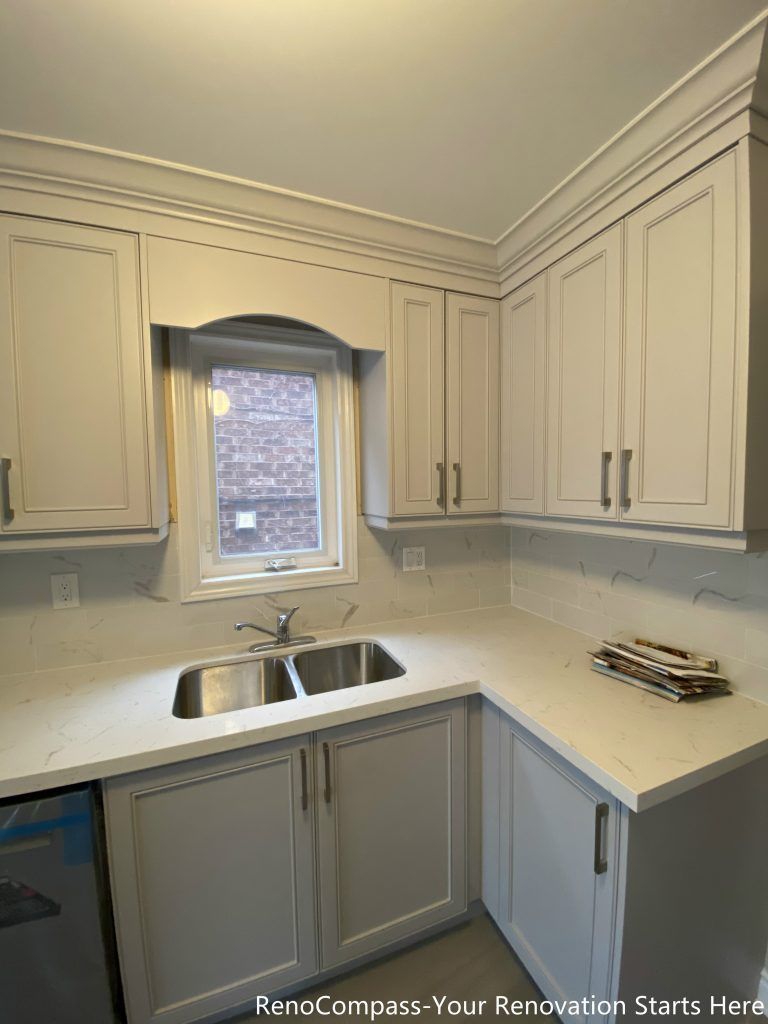 Mississauga Interior Renovation - Image 17