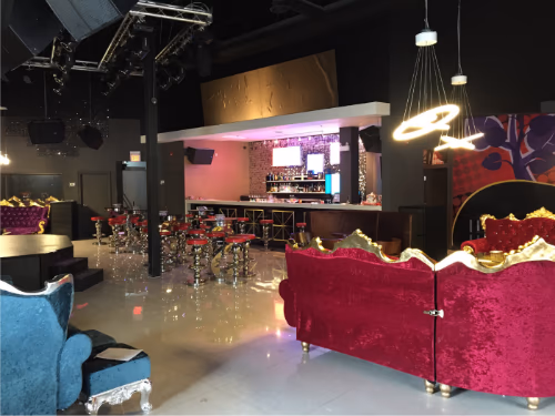 This 7000 sqft private club renovation project in Toronto showcases a unique music-themed interior design with vibrant wall art, custom lounge seating, and luxury finishes. The space is carefully planned to create an upscale entertainment environment featuring private seating areas, artistic lighting, and a modern lounge layout that enhances both comfort and visual impact. Completed by a professional Toronto renovation team, this project highlights creativity, functionality, and premium craftsmanship tailored for high-end private club experiences.