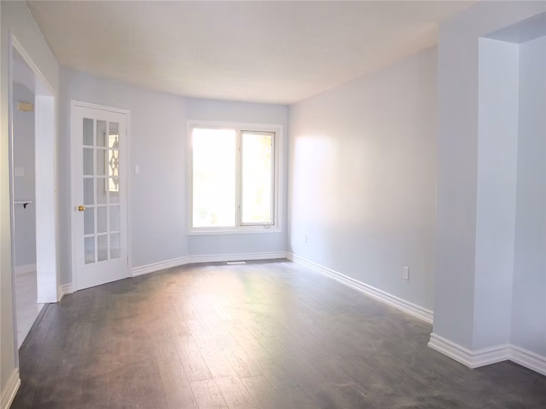 Mississauga Interior Renovation - Image 2