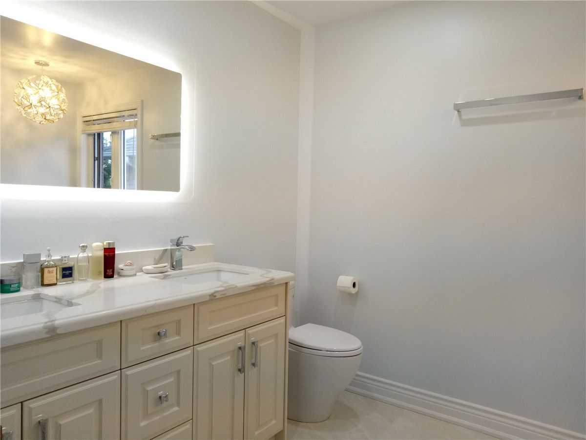 Richmond Hill Interior Renovation - Image 11