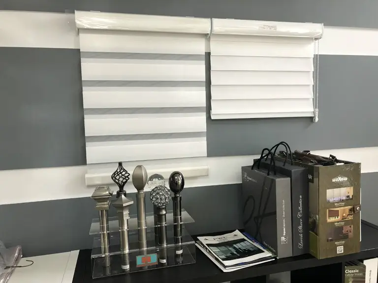TORONTO CURTAINS and CURTAIN RODS - Image 31