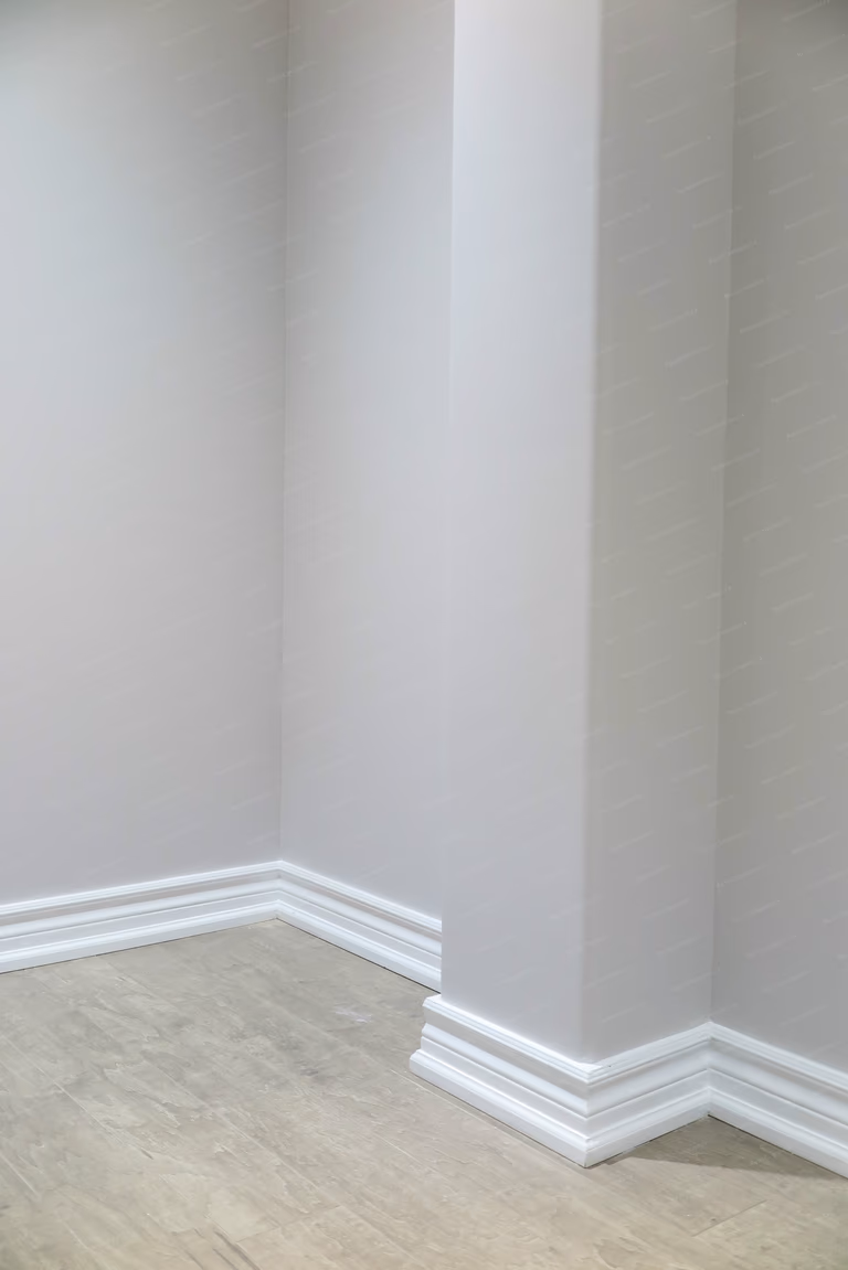 Clean wall surfaces and precise corner finishing highlight the construction quality of this Richmond Hill basement renovation, creating a smooth and refined interior look.
