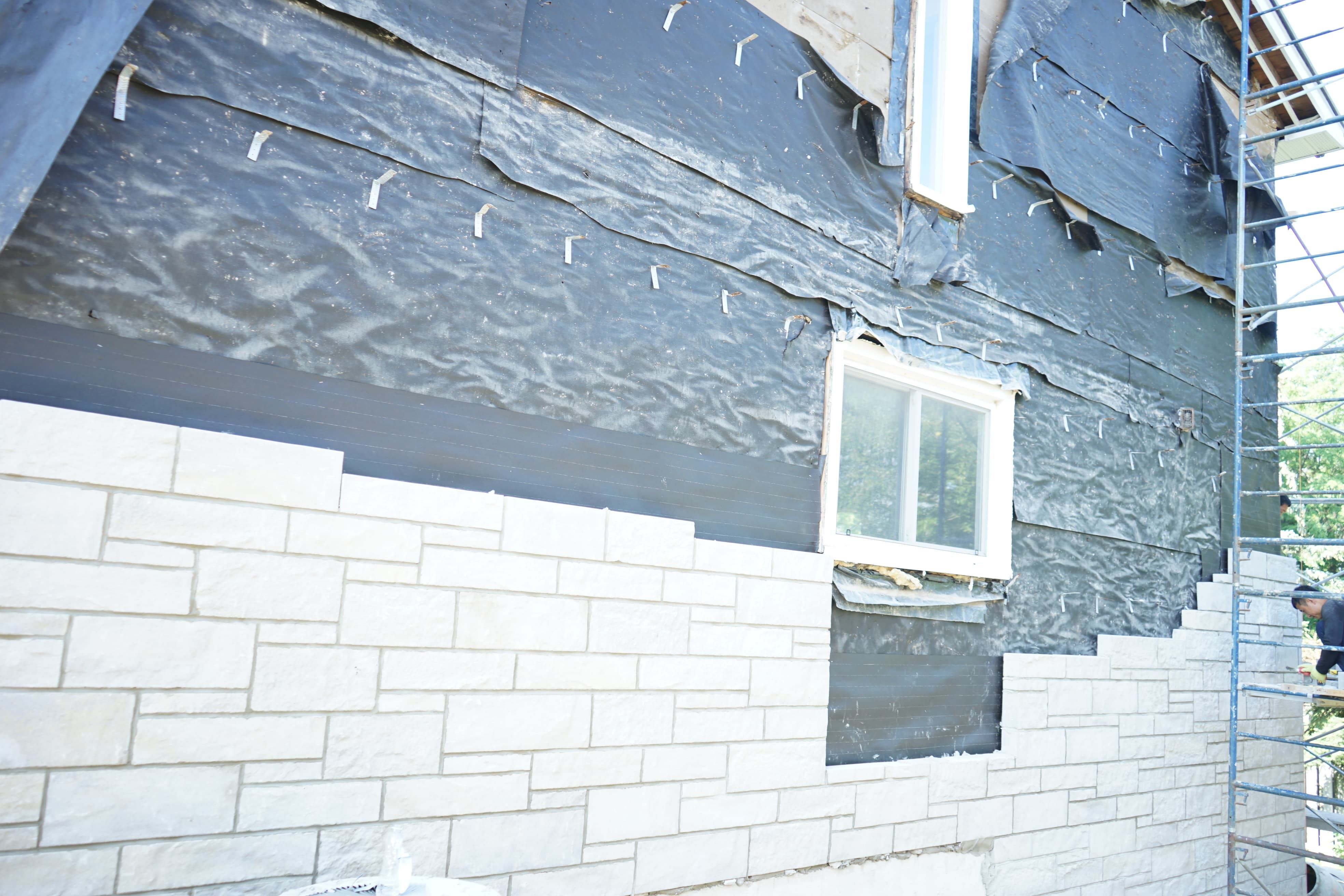 Richmond Hill Exterior Wall Renovation – Modern Brick Finish