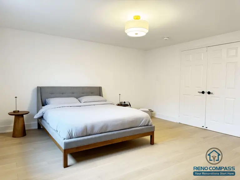 Oakville Interior Renovation - Image 37