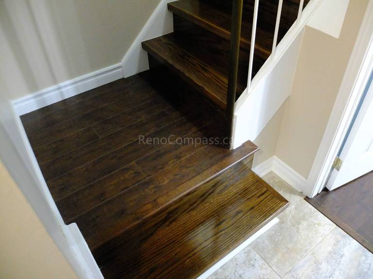 This North York interior renovation highlights newly installed hardwood flooring and refined hallway finishing details. Completed by a professional Toronto renovation company, the project enhances overall home flow, durability, and visual continuity with precise installation and modern interior upgrades.