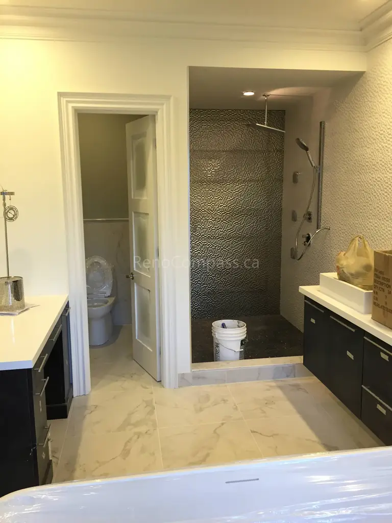 Toronto Interior Renovation - Image 19