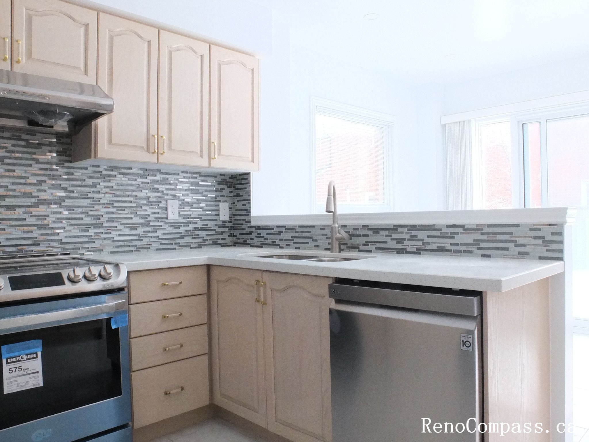 Richmond Hill Interior Renovation - Image 19