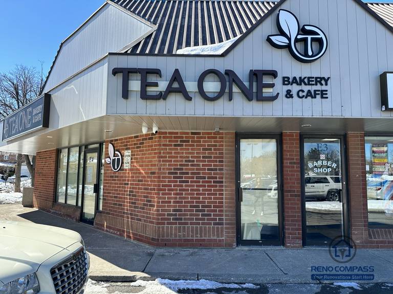 Mississauga Restaurant Renovation - Image 14