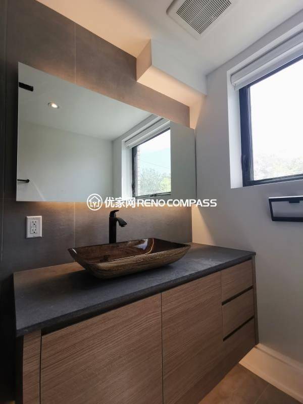 North York Interior Renovation - Image 36