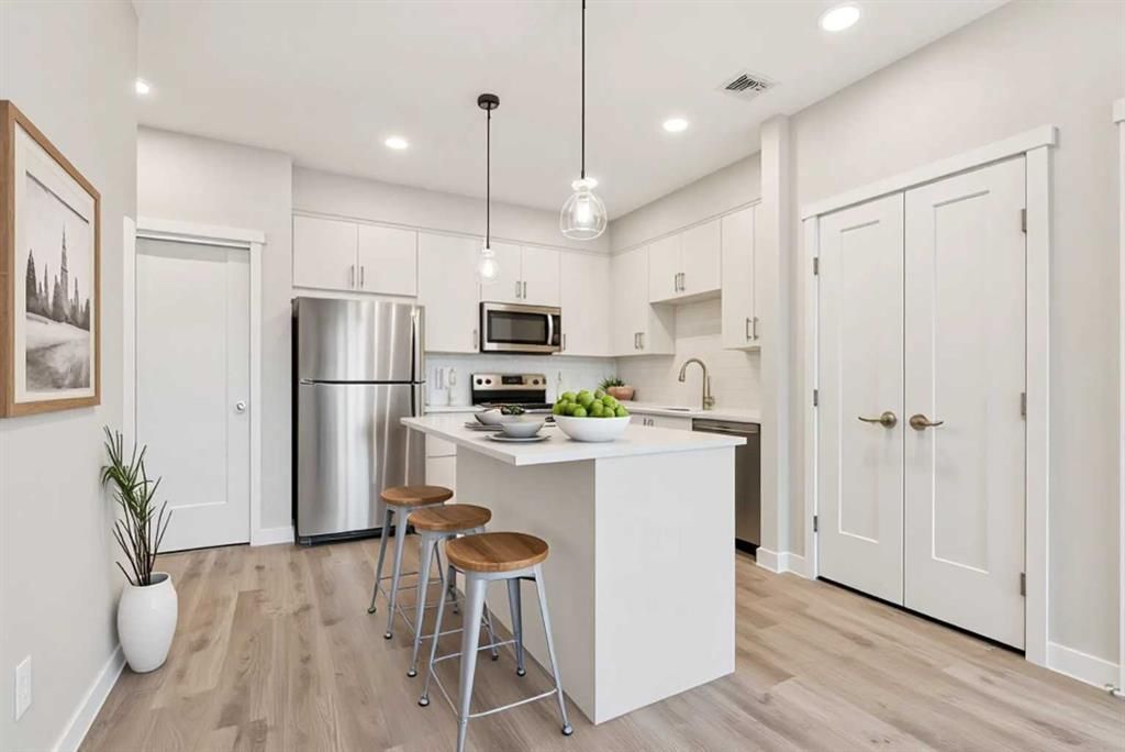 03e489e13d3b849a3aa6a5ae6b860784