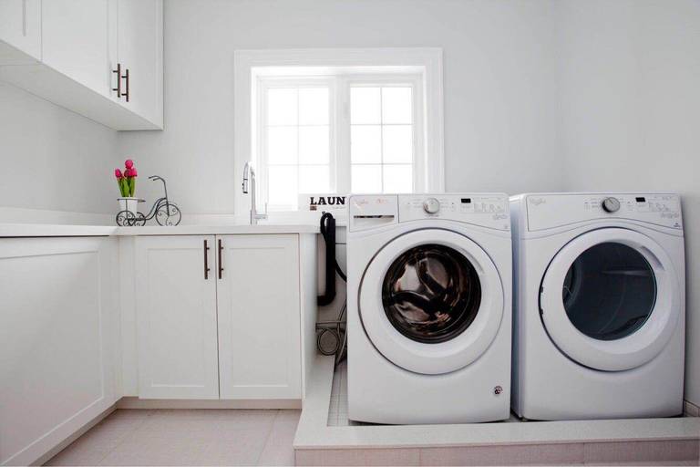 Toronto House Remodeling and Interior Renovation - Image 39